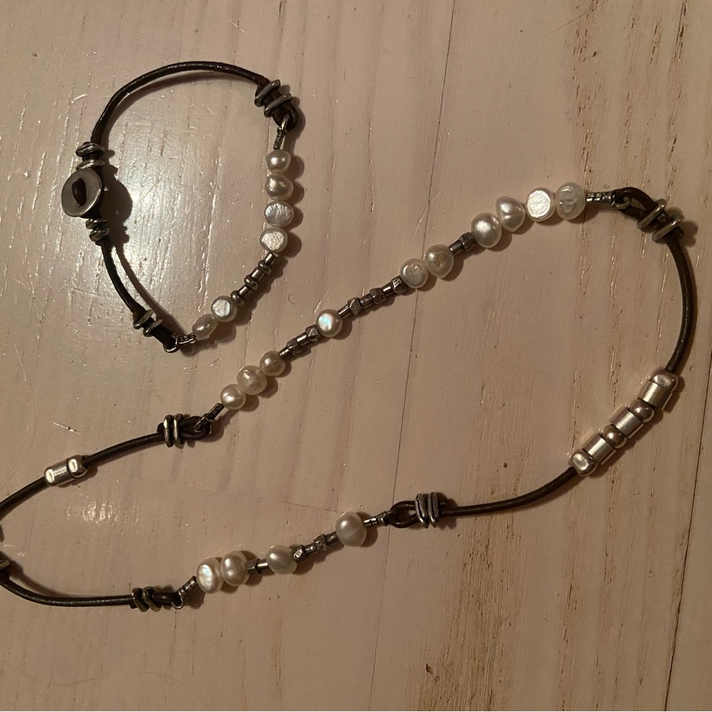 Silpada White Pearl and Silver Necklace